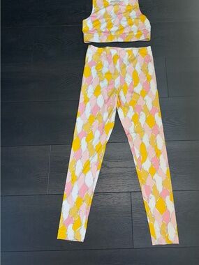 Emilio Pucci Pink Yellow White Geometric Leggings